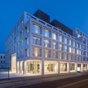 4* فندق Occidental