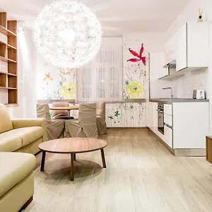  Apartment Wh